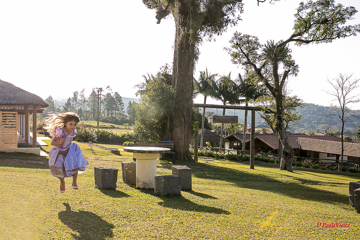 pulando -aniversario-fazendinha-foto-video-dpaula vieira-sp-casamento-studio-acompanhamento-ibiuna-sao roque-sorocaba-mairinque-interior-sao paulo-gestante-pre wedding-acompanhamento-15 anos