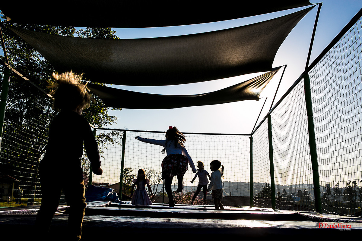 pulando -aniversario-fazendinha-foto-video-dpaula vieira-sp-casamento-studio-acompanhamento-ibiuna-sao roque-sorocaba-mairinque-interior-sao paulo-gestante-pre wedding-acompanhamento-15 anos