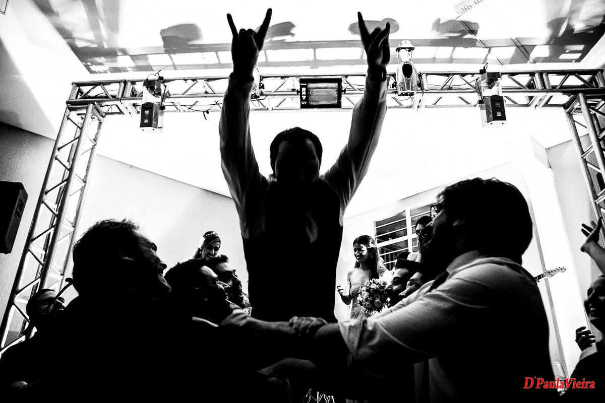 noivo-silhueta-festa-amigos-foto-video-dpaula vieira-sp-casamento-studio-acompanhamento-ibiuna-sao roque-sorocaba-mairinque-interior-sao paulo-gestante-pre wedding-acompanhamento-15 anos-batizado