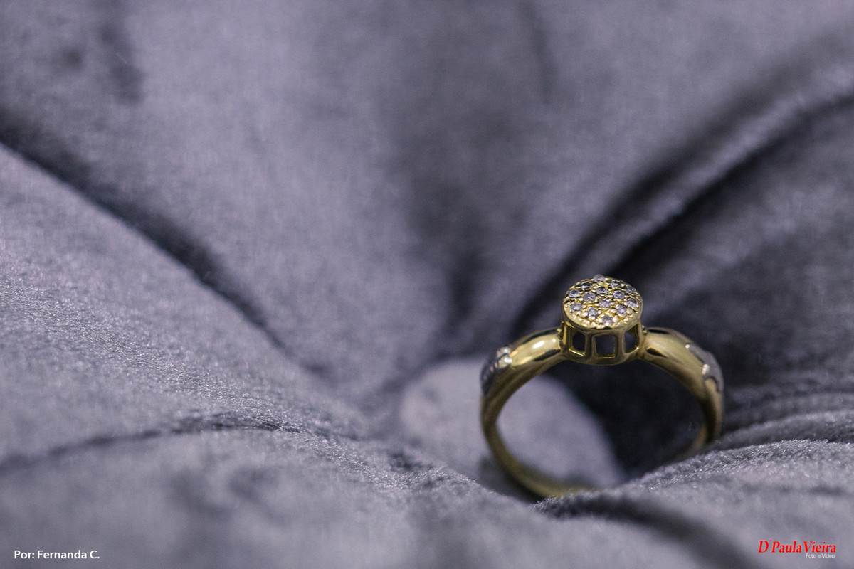 anel-noiva-detalhe-casamento-foto-video-dpaula vieira-sp-casamento-studio-acompanhamento-ibiuna-sao roque-sorocaba-mairinque-interior-sao paulo-gestante-pre wedding-acompanhamento-15 anos-batizado