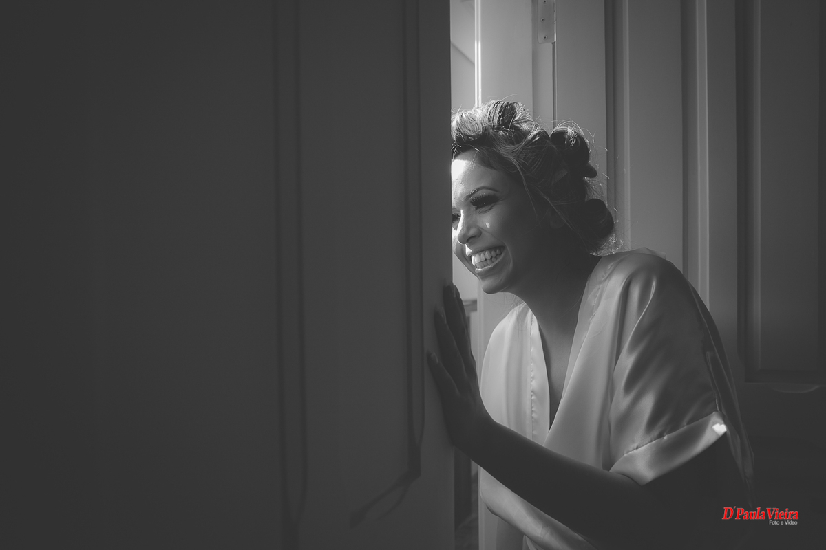 foto-video-dpaula vieira-sp-casamento-studio-acompanhamento-ibiuna-sao roque-sorocaba-mairinque-interior-sao paulo-gestante-pre wedding-acompanhamento-15 anos-batizado-noiva-feliz-making of- maquiaegm noiva-cabelo noiva