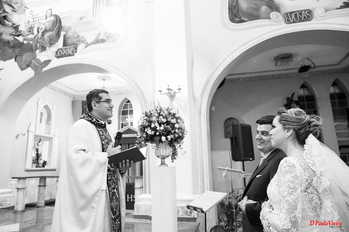 foto-video-dpaula vieira-sp-casamento-studio-acompanhamento-ibiuna-sao roque-sorocaba-mairinque-interior-sao paulo-gestante-pre wedding-acompanhamento-15 anos-batizado-noiva-noivo-casamento-padre-altar