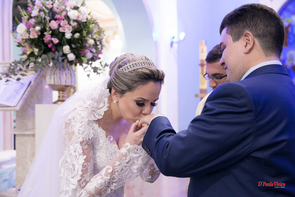 foto-video-dpaula vieira-sp-casamento-studio-acompanhamento-ibiuna-sao roque-sorocaba-mairinque-interior-sao paulo-gestante-pre wedding-acompanhamento-15 anos-batizado-momento aliança-amor-casamento-beijo