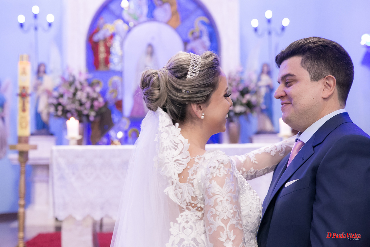 foto-video-dpaula vieira-sp-casamento-studio-acompanhamento-ibiuna-sao roque-sorocaba-mairinque-interior-sao paulo-gestante-pre wedding-acompanhamento-15 anos-batizado-casal-noiva-noivo-felicidade-igreja-olhar-cabelo noiva-vestido noiva