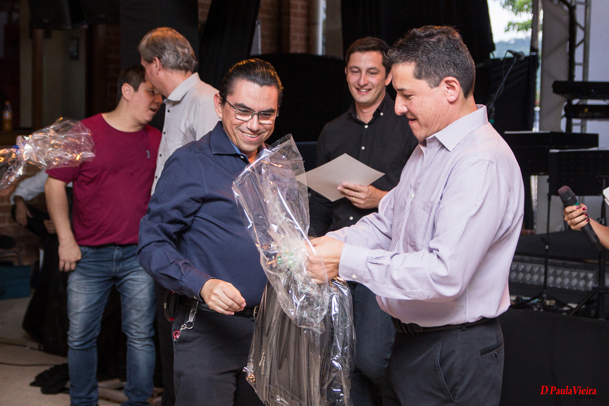 fotografia-corporativa-foto-video-ibiuna-sao-paulo-confraternização-Imbera