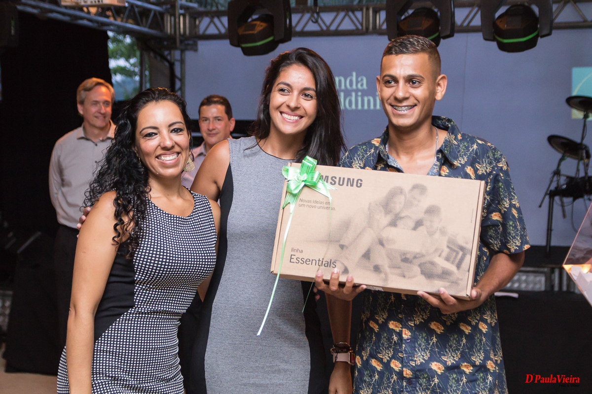 fotografia-corporativa-foto-video-ibiuna-sao-paulo-confraternização-Imbera