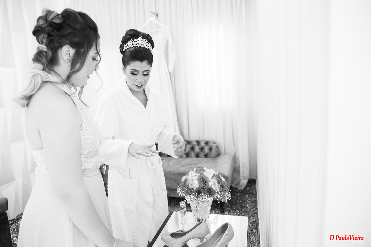 casamento-ibiuna-sp-gabriela-e-matheus-clube-de-campo-de-ibiuna-fotografo-de-casamento-dpaula-vieira-making Of-noiva-penteado-noiva-coroa