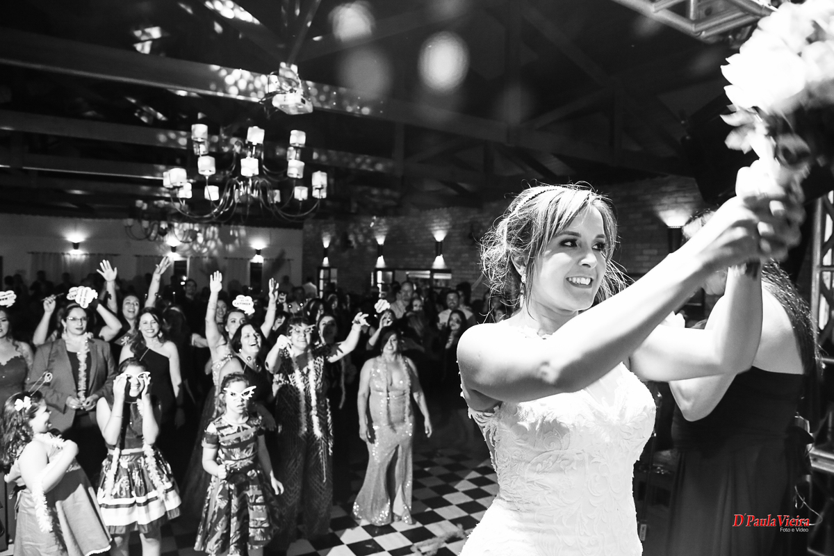 foto-e-video-ibiuna-sp-felipe-e-luana-igreja-matriz-sao-paulo-tia-lina-fotografo-de-casamento-dpaula-vieira