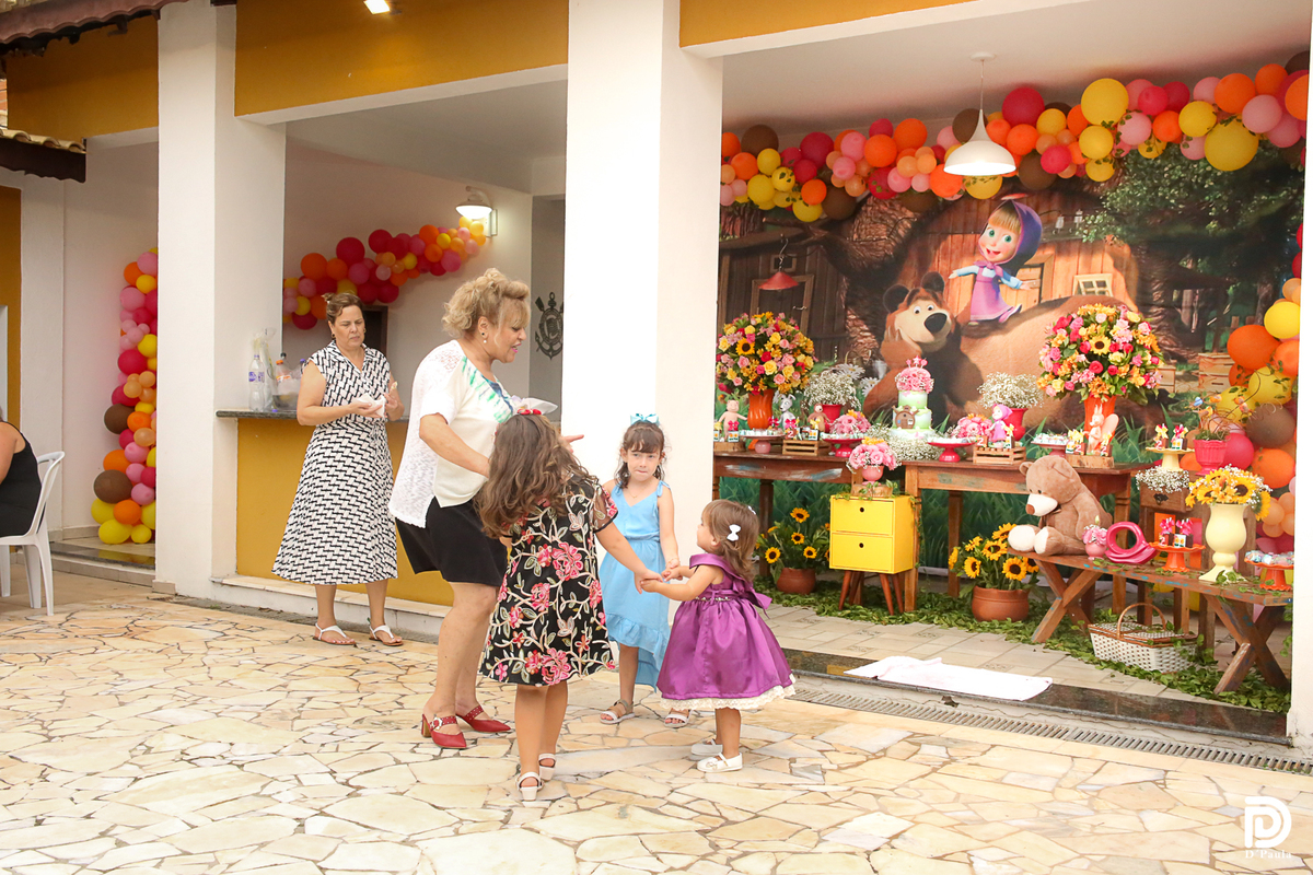 studio-foto-forografia-estudio-book-gestante-acompanhamento-bebe-mesversario-casal-smash-newborn-gestante-ibiuna-aniversario-mashaeourso-brincadeira
