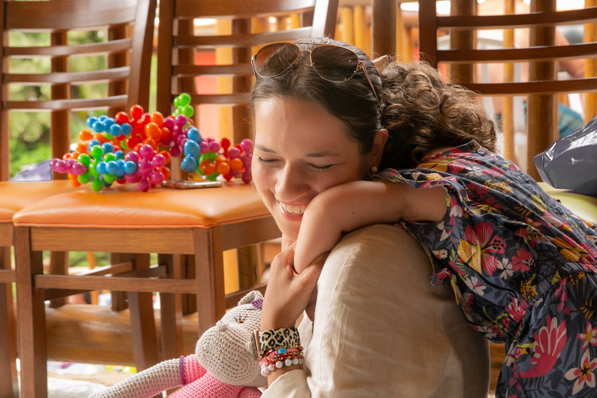 studio-foto-forografia-estudio-book-gestante-acompanhamento-bebe-mesversario-casal-smash-newborn-gestante-ibiuna-aniversario-abraç0