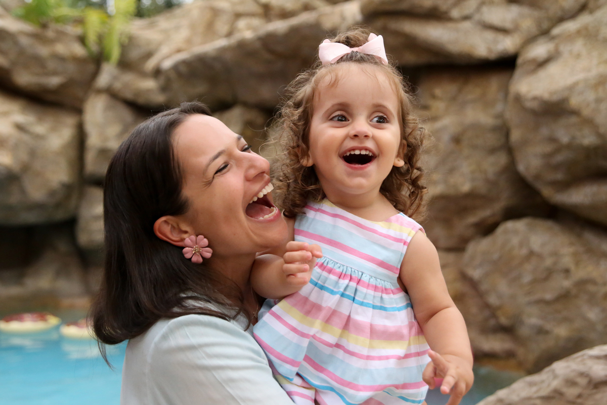 studio-foto-forografia-estudio-book-gestante-acompanhamento-bebe-mesversario-casal-smash-newborn-gestante-ibiuna-aniversario 