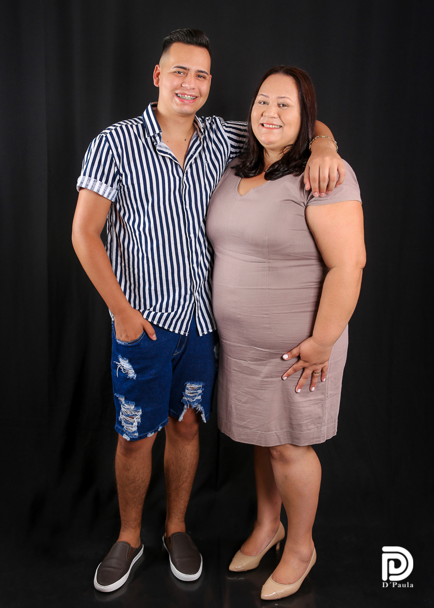 studio-foto-forografia-estudio-book-gestante-acompanhamento-bebe-mesversario-casal-smash-newborn-gestante-ibiuna-aniversario -mães