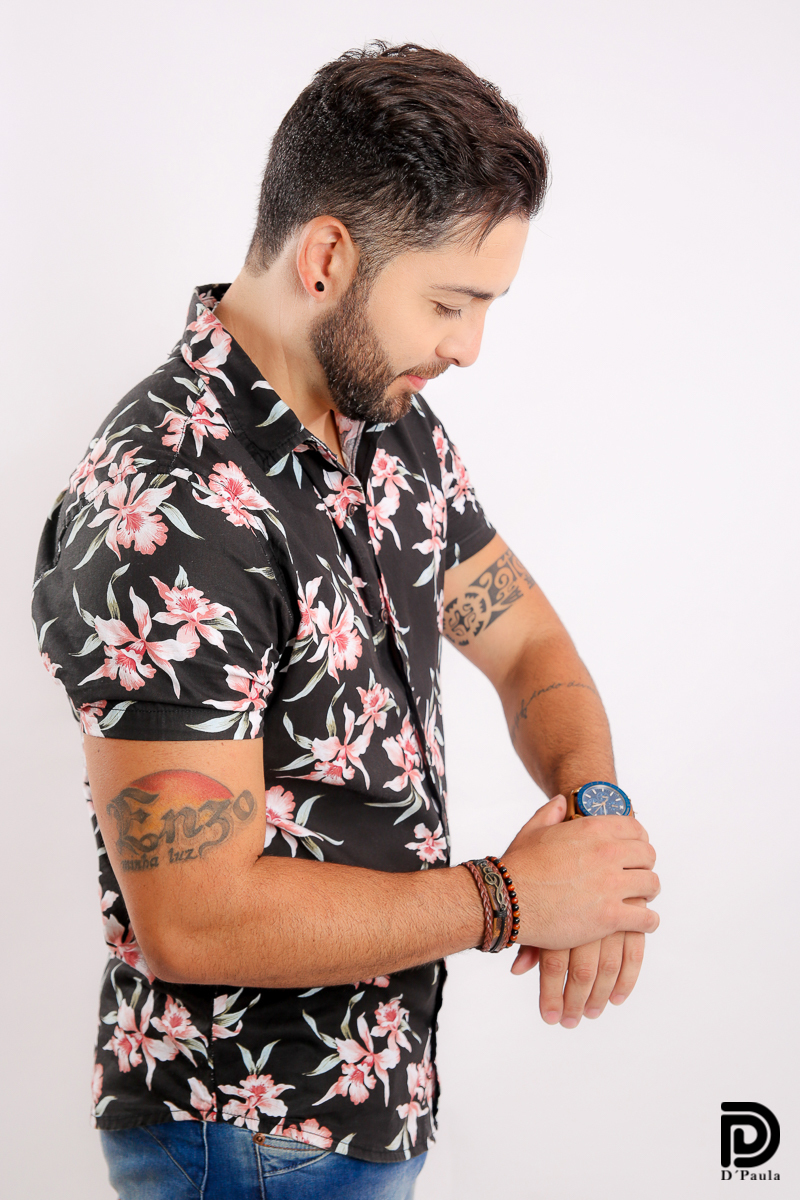 studio-foto-forografia-estudio-book-gestante-acompanhamento-bebe-mesversario-casal-smash-newborn-gestante-ibiuna-aniversario-relogio