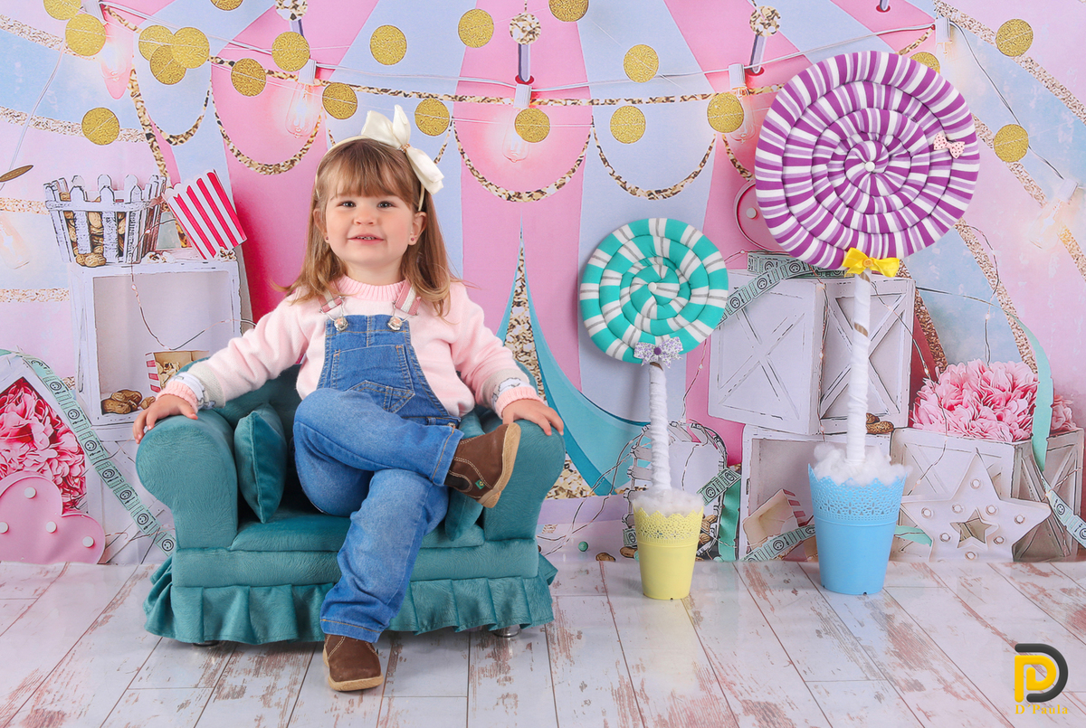 studio-estudio-foto-fotografia-book-gestante-acompanhamento-bebe-mesversario-casal-smash-newborn-ibiuna-aniversario-sao-paulo-cenário-de-doces-pirulitos-coloridos-country-girl-cenario-colorido