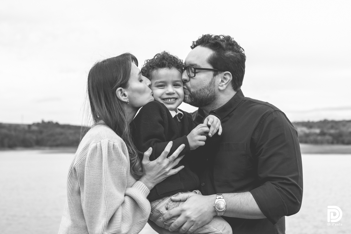 studio-estudio-foto-fotografia-book-gestante-acompanhamento-bebe-mesversario-casal-smash-newborn-ibiuna-aniversario-sao-paulo #primos #correndo #represa #Clararesortsibiuna