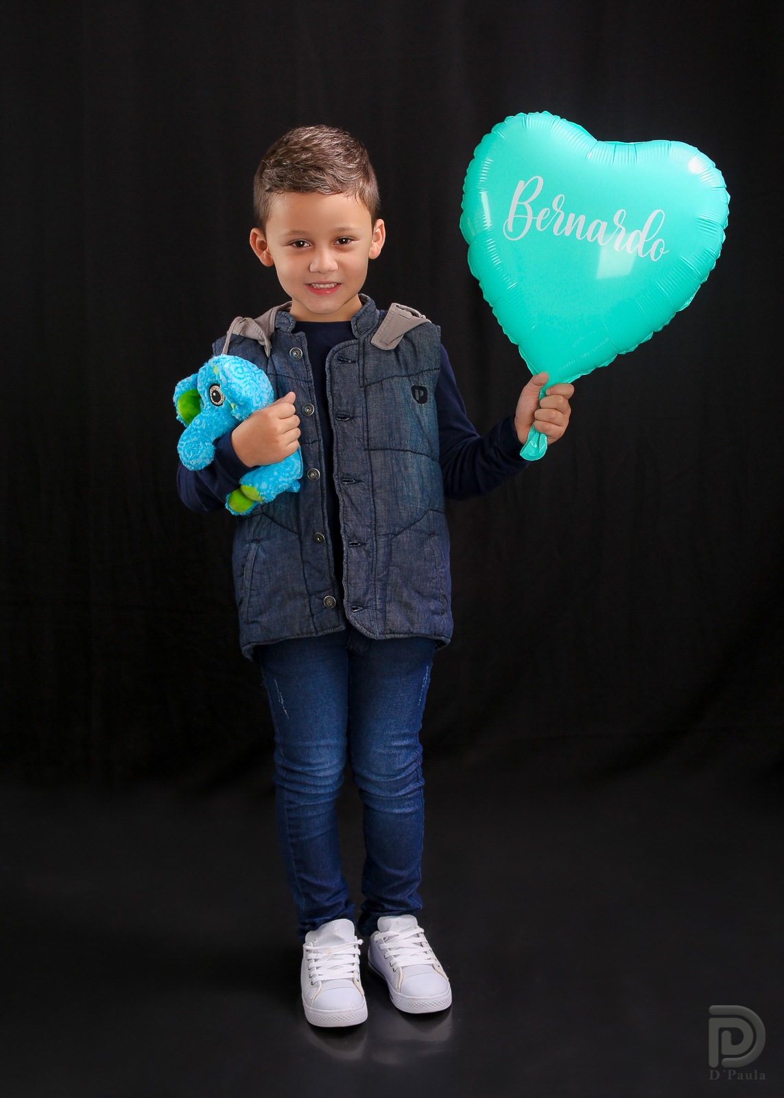 studio-estudio-foto-fotografia-book-gestante-acompanhamento-bebe-mesversario-casal-smash-newborn-ibiuna-aniversario-sao-paulo-cha-revelação-irmãos-confetes-azul