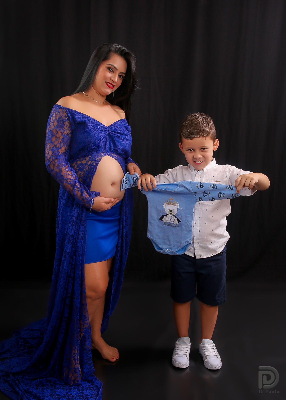 studio-estudio-foto-fotografia-book-gestante-acompanhamento-bebe-mesversario-casal-smash-newborn-ibiuna-aniversario-sao-paulo-cha-revelação-irmãos-confetes-azul
