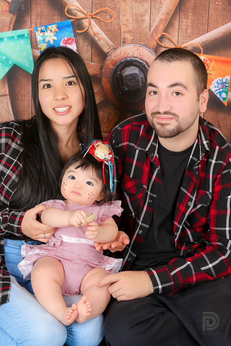 studio-estudio-foto-fotografia-book-gestante-acompanhamento-bebe-mesversario-casal-smash-newborn-ibiuna-aniversario-sao-paulo-laço-rosa-vermelho-fita-azul-chapeu-flores-girassol-festa-junina-bandeirinha