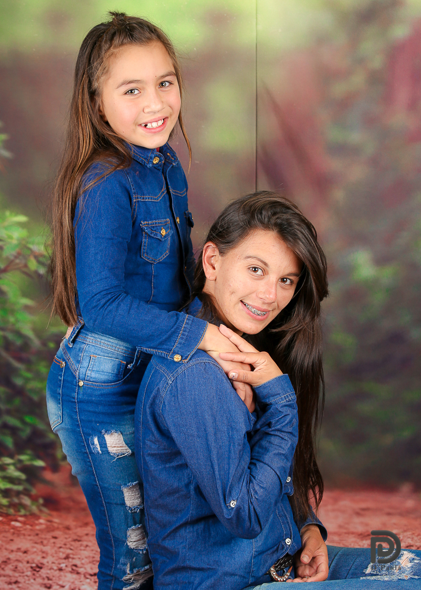 studio-estudio-foto-fotografia-book-gestante-acompanhamento-bebe-mesversario-casal-smash-newborn-ibiuna-aniversario-sao-paulo-azul-branco-dia-dos-pais-marrom-sorriso-flores-estudio