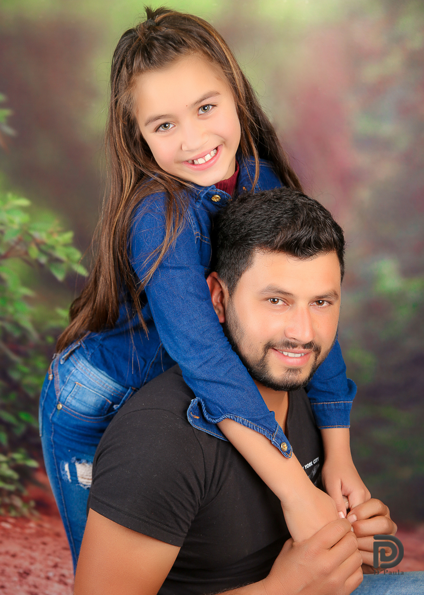 studio-estudio-foto-fotografia-book-gestante-acompanhamento-bebe-mesversario-casal-smash-newborn-ibiuna-aniversario-sao-paulo-azul-branco-dia-dos-pais-marrom-sorriso-flores-estudio