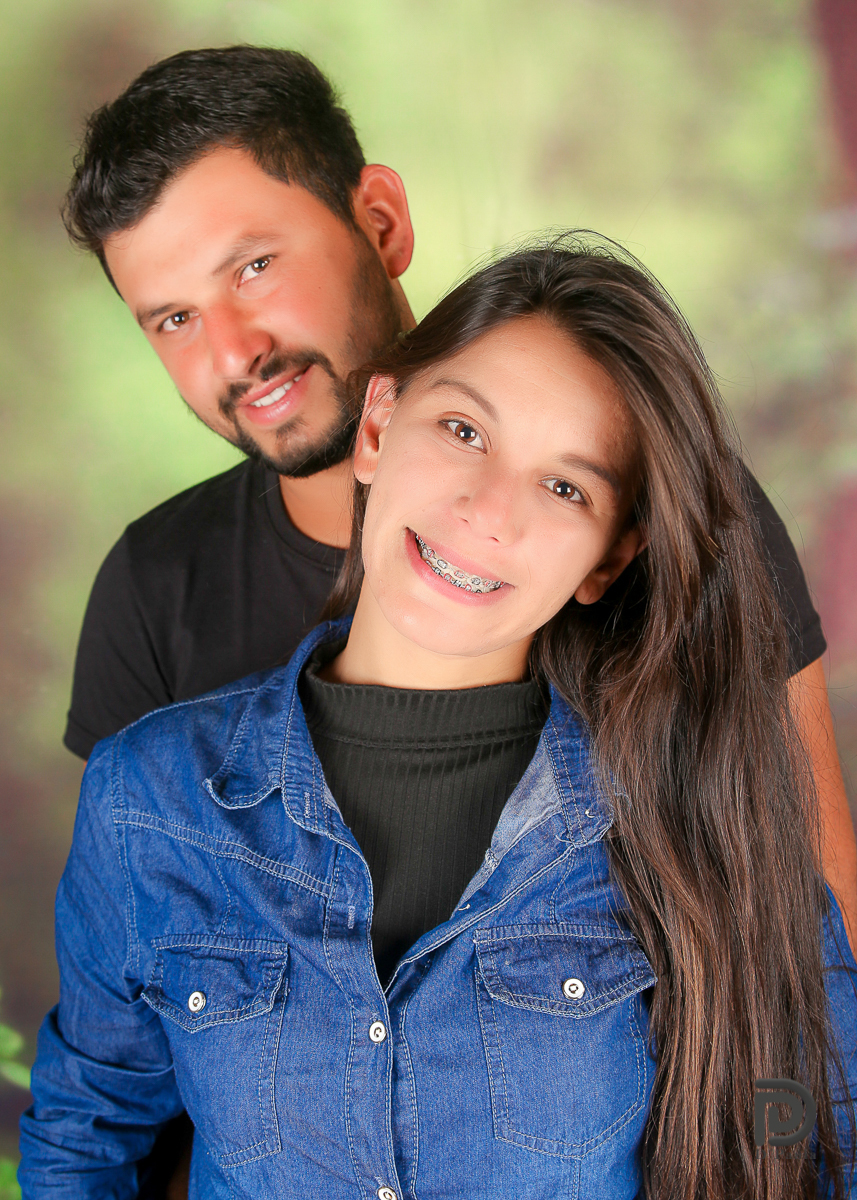 studio-estudio-foto-fotografia-book-gestante-acompanhamento-bebe-mesversario-casal-smash-newborn-ibiuna-aniversario-sao-paulo-azul-branco-dia-dos-pais-marrom-sorriso-flores-estudio
