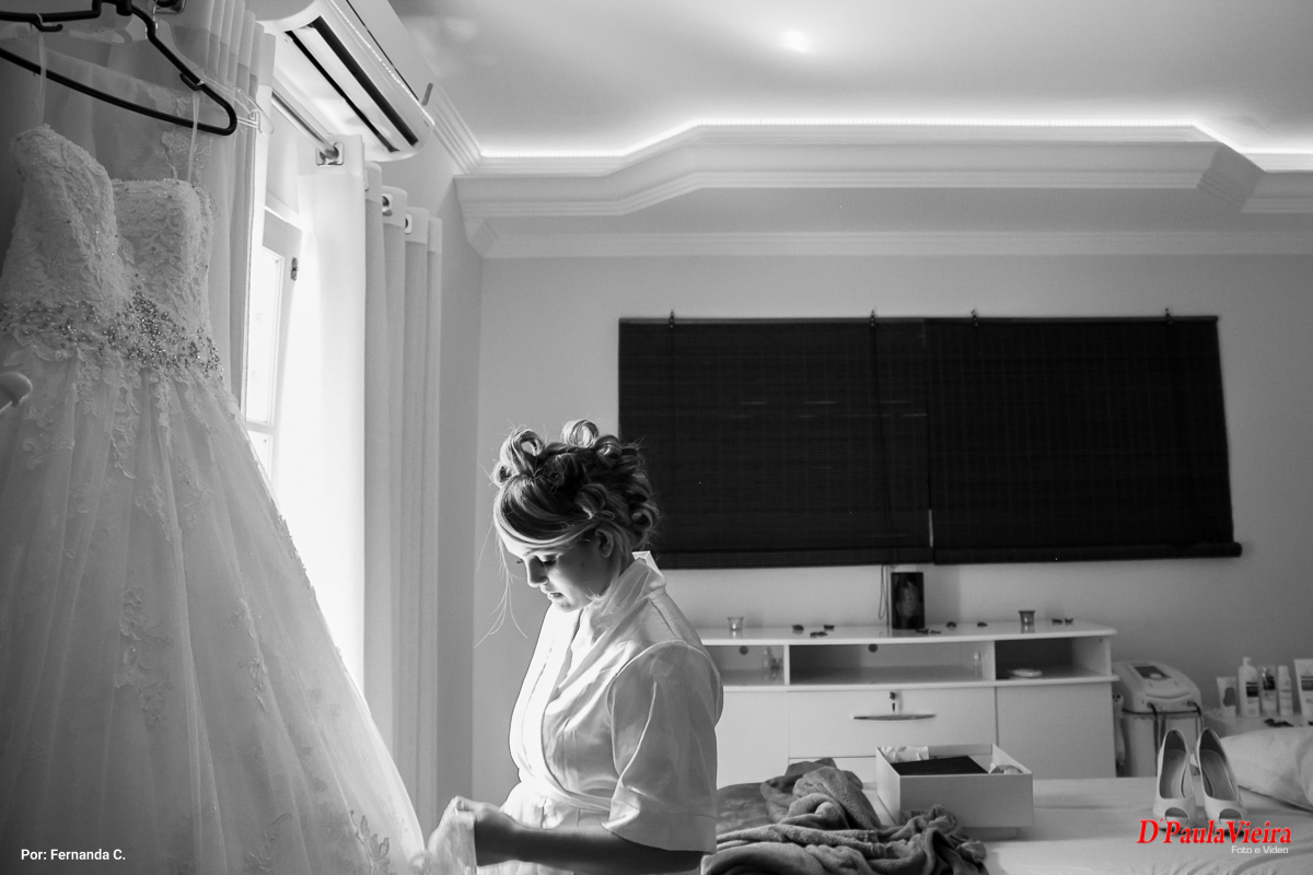 Noiva-making of-vestido-foto-video-dpaula vieira-sp-casamento-studio-acompanhamento-ibiuna-sao roque-sorocaba-mairinque-interior-sao paulo-gestante-pre wedding-acompanhamento-15 anos