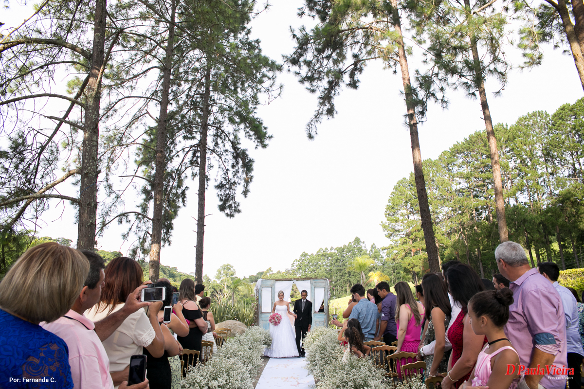 entrada-noiva-foto-video-dpaula vieira-sp-casamento-studio-acompanhamento-ibiuna-sao roque-sorocaba-mairinque-interior-sao paulo-gestante-pre wedding-acompanhamento-15 anos