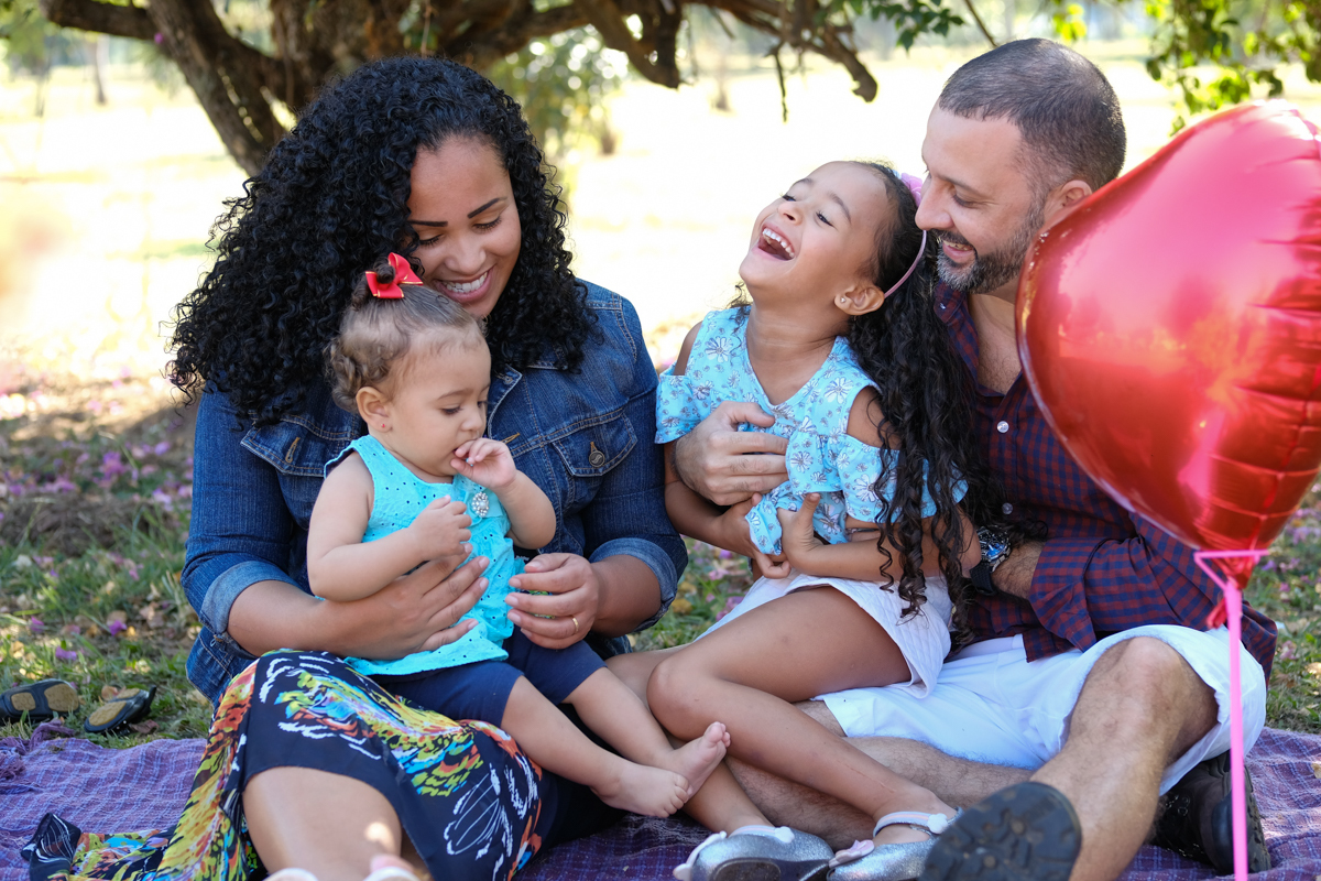 familia se divertindo em parque