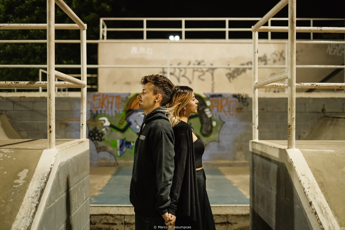 ensaio de casal na pista de skate