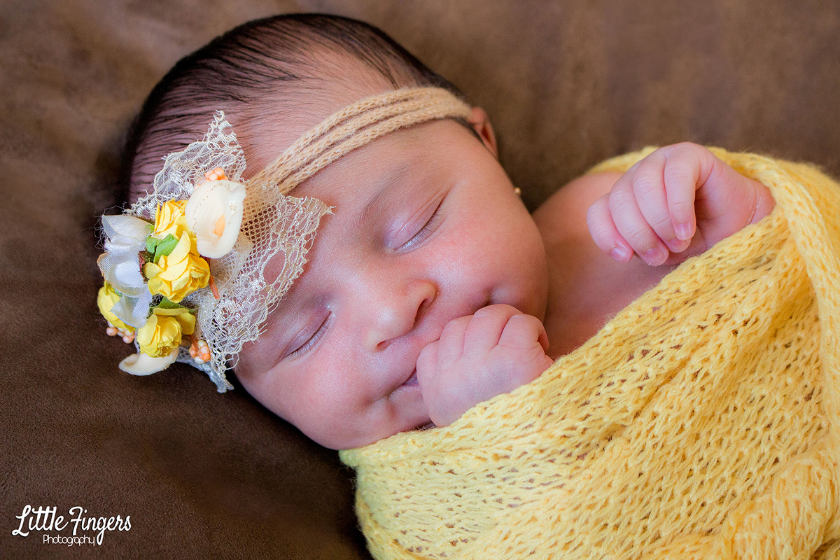 fotografia-newborn-fotografia-infantil-teresopolis-ensaio-bebe-acessorios-bebe-roupinha-bebe-ensaio-infantil-little-fingers