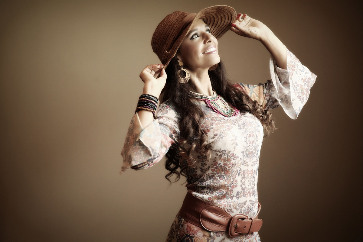 Ivna sá para mulheres, book de mulher, ensaio de mulher no estúdio ivna sá, ivna sá fotografia, estúdio em belo horizonte, belo horizonte, beleza, atitude, book terapêutico