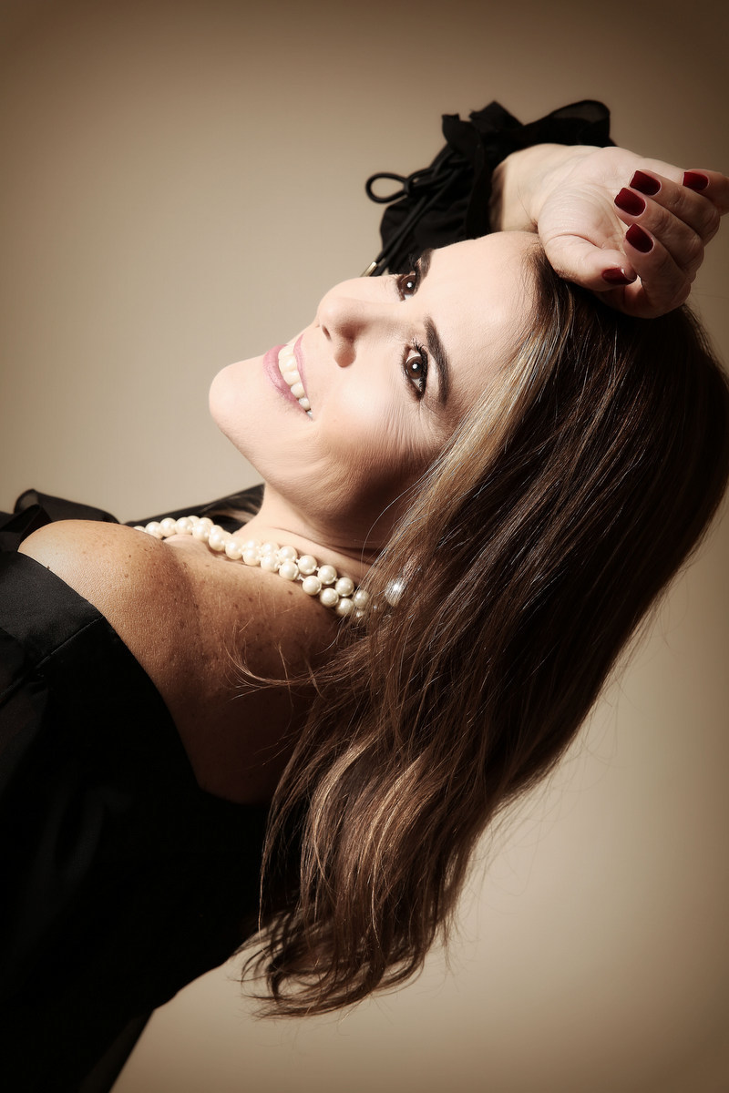 
Mulher de 52 anos, book de mulher, ivna sá para mulheres, book de 52 anos, fotos de mulher em belo horizonte, estúdio em belo horizonte, ivna sá
