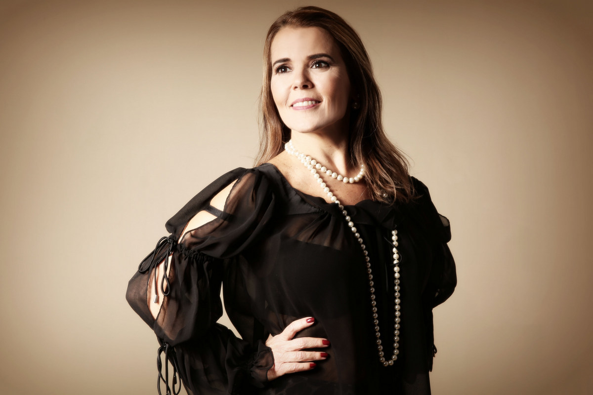 
Mulher de 52 anos, book de mulher, ivna sá para mulheres, book de 52 anos, fotos de mulher em belo horizonte, estúdio em belo horizonte, ivna sá
