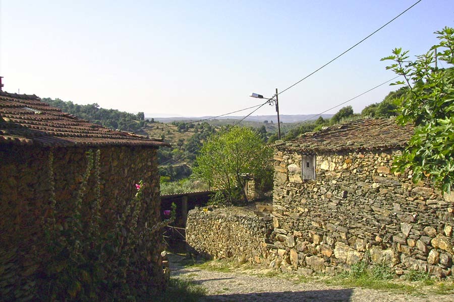 Eucisia - Casas da vila