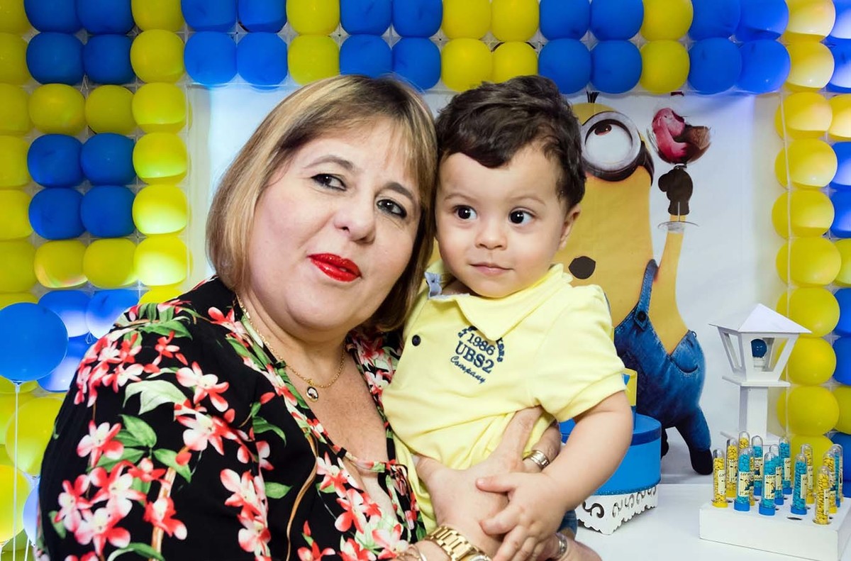 Amélia, a madrinha.