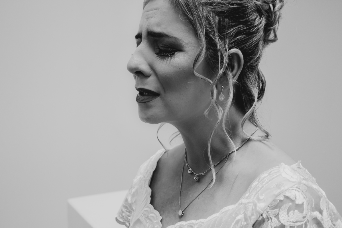 noiva chorando