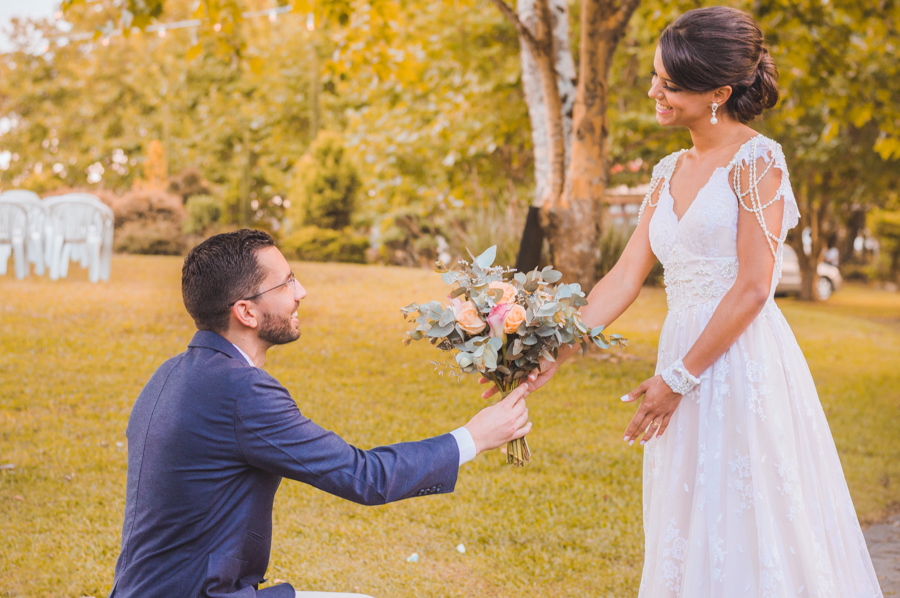 Casamento ao ar livre -Naty e Vini - por Juliana Madalosso