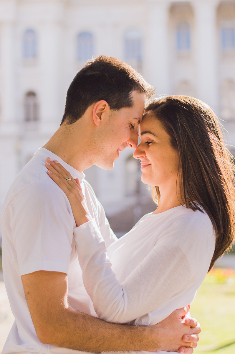 Pre Wedding Babi e Gus - Praça Santos Andrade - UFPR - Juliana Madalosso Fotografia