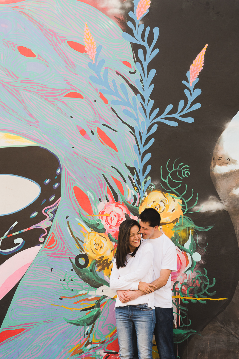 Pre Wedding Babi e Gus - Ensaio Urbano Graffiti- Juliana Madalosso Fotografia