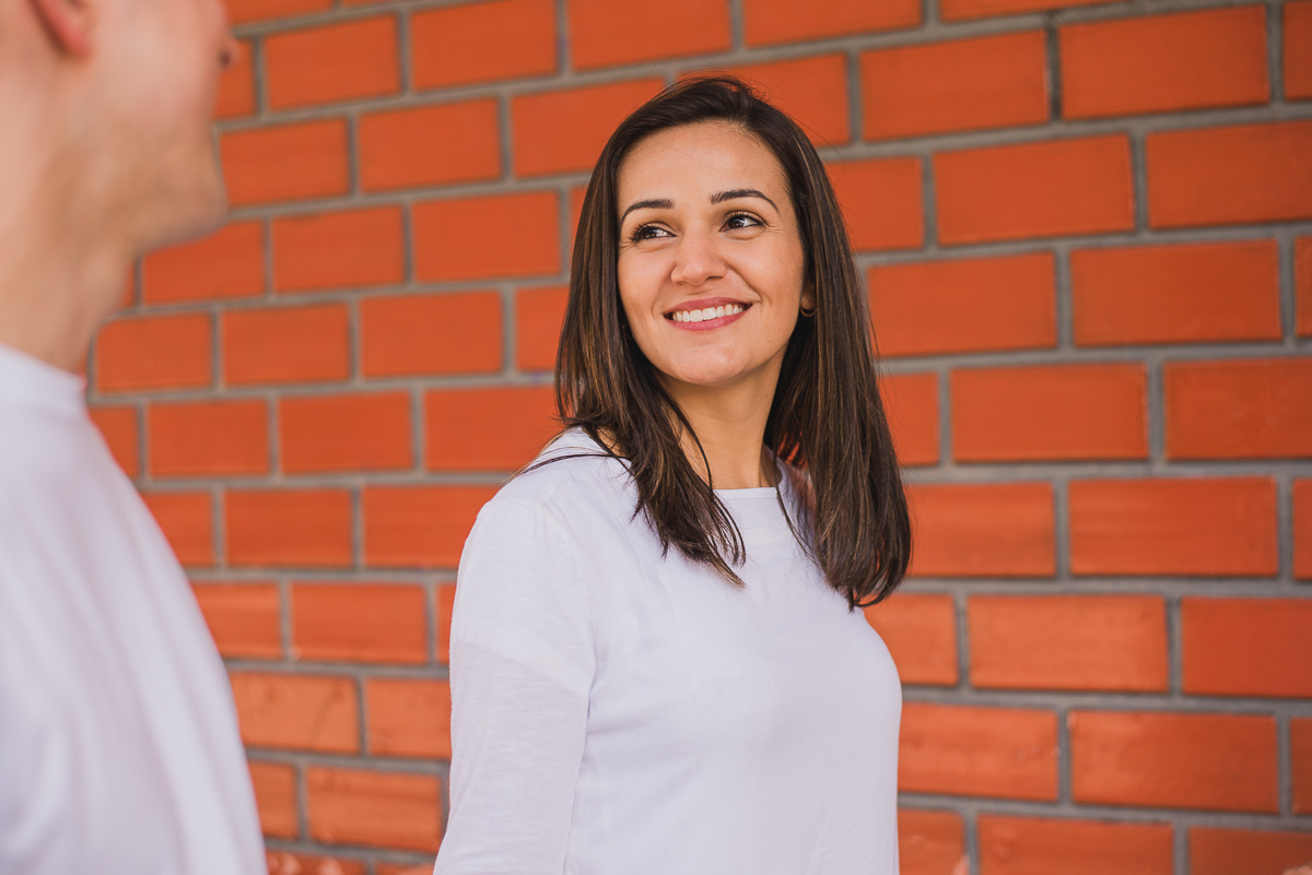 Pre Wedding Babi e Gus - Shopping Estação - Praça Eufrásio Correia - Juliana Madalosso Fotografia
