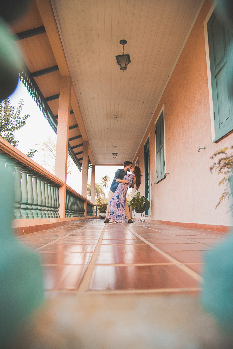 Pre Wedding Fabi e Pedro - casa típica alemã - Juliana Madalosso Fotografia