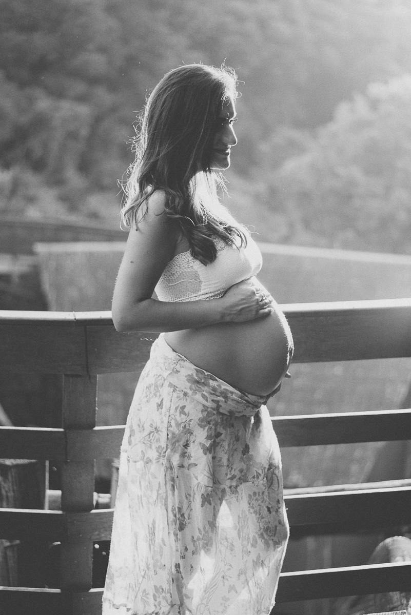 Ensaio Gestante Unilivre Curitiba - contra-luz - Juliana Madalosso Fotografia