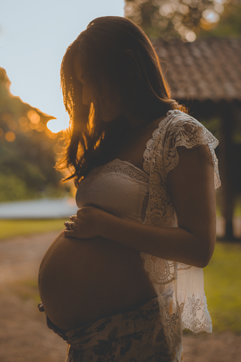 Ensaio Gestante Unilivre Curitiba - contra-luz - Juliana Madalosso Fotografia