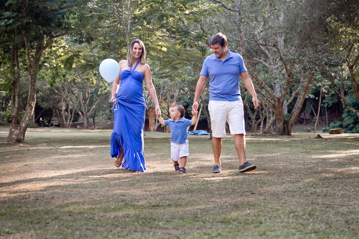 Sessão de gestante lifestyle no parque 