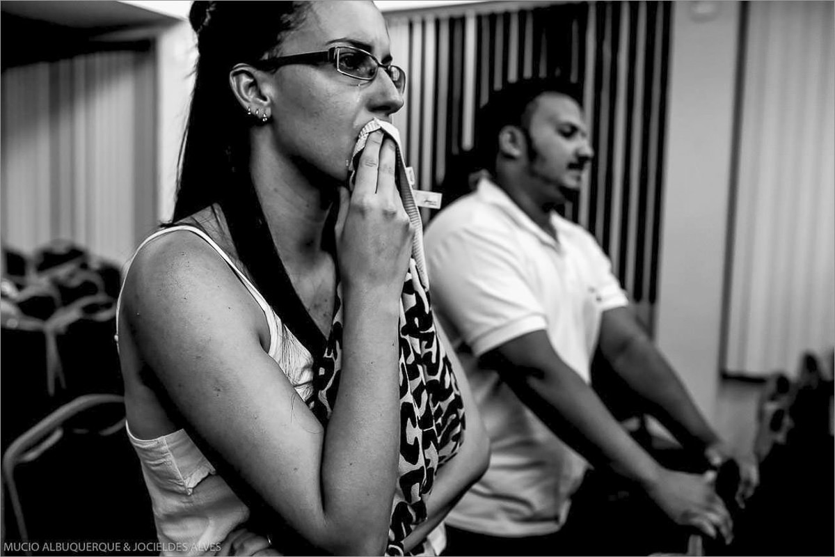 alunos emocionados ao final do workshop o poder da autoria com robison kunz