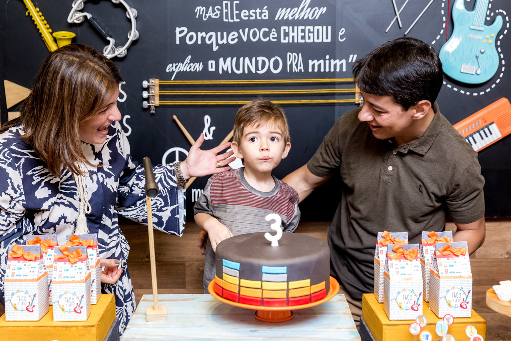 Theo 3 anos - Quintal de Contos - Niterói/RJ