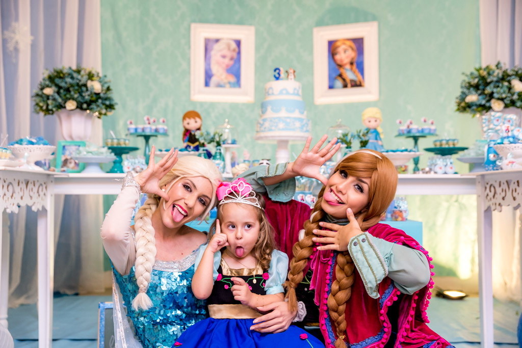 Isabela 3 anos - Tema frozen - Gato Xadrez - Niterói/RJ