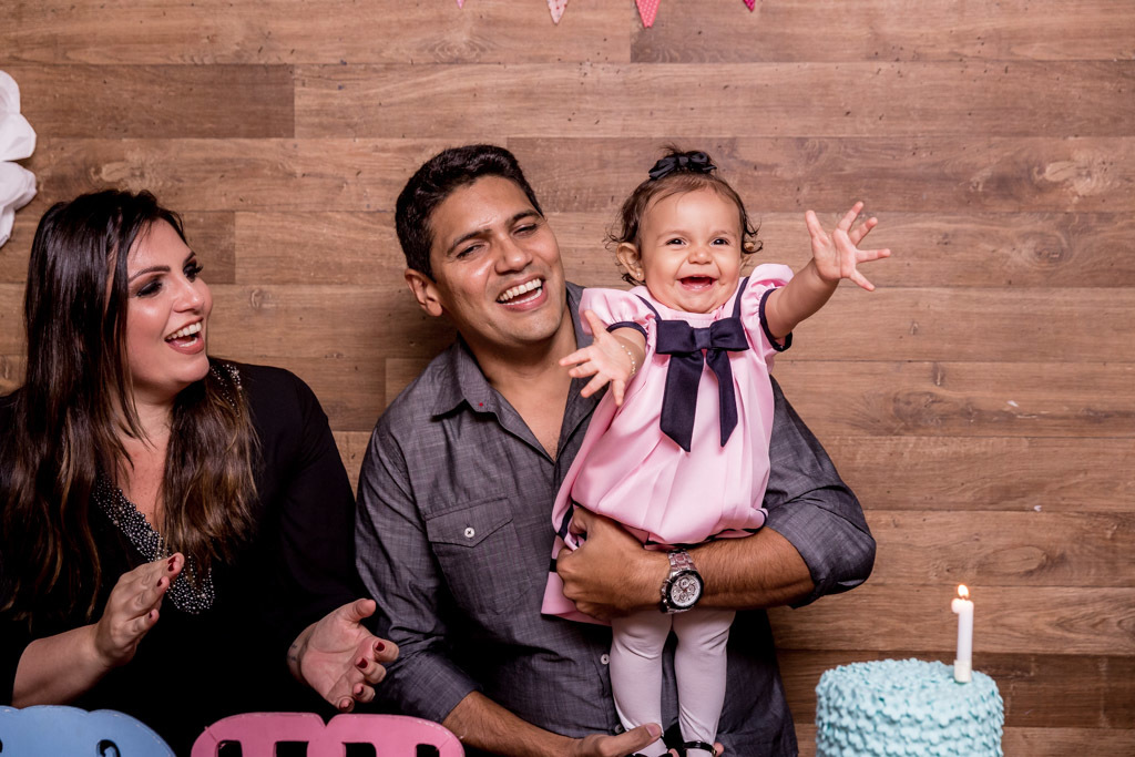 Malu 1 ano - Tema casa de bonecas - Quintal de Contos - Niterói/RJ