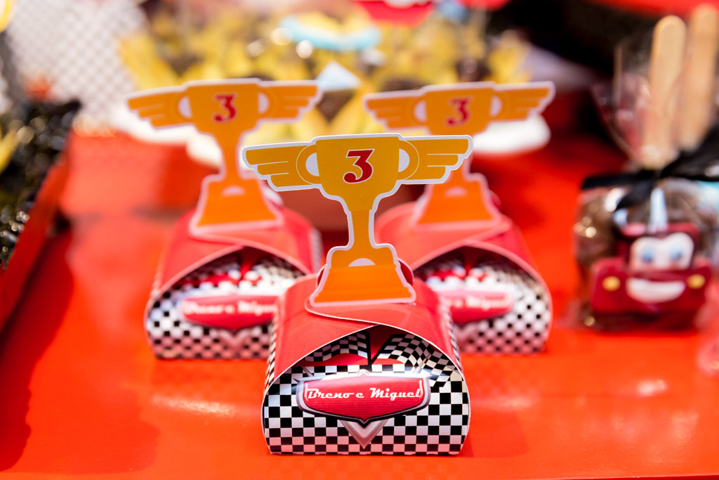 Miguel 3 anos - Tema carros - Festa & CIA - Niterói/RJ