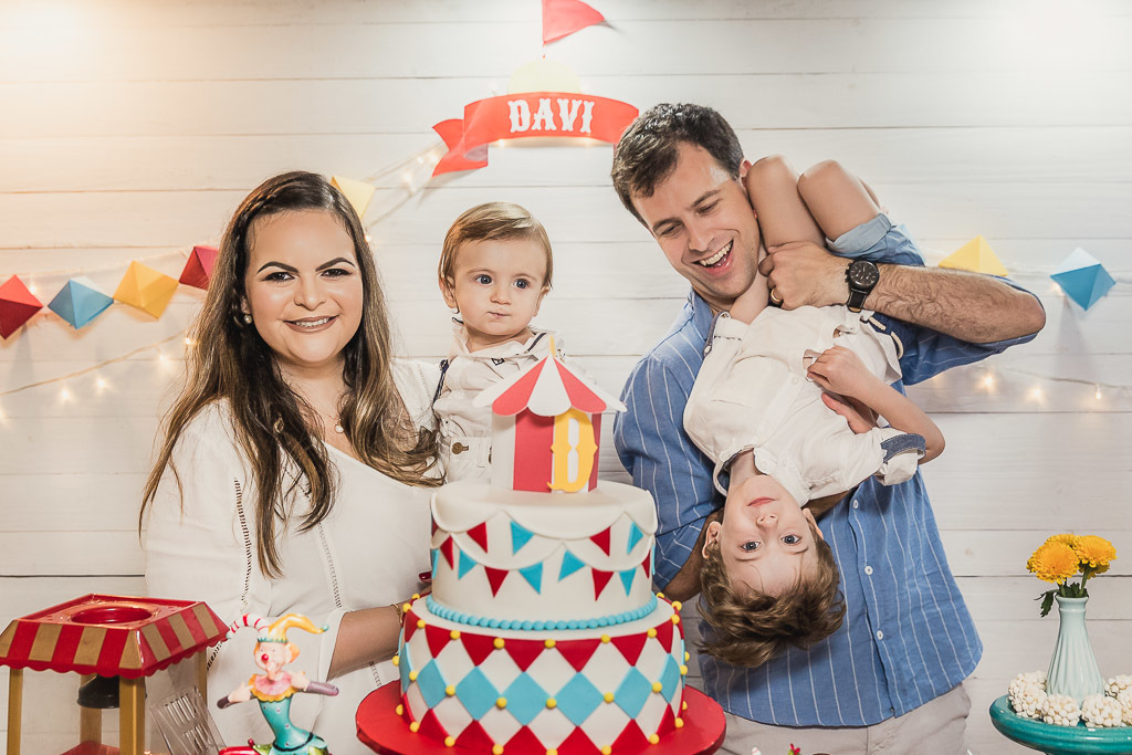 Batizado Davi - Niterói RJ / Festa tema circo / decoração circo